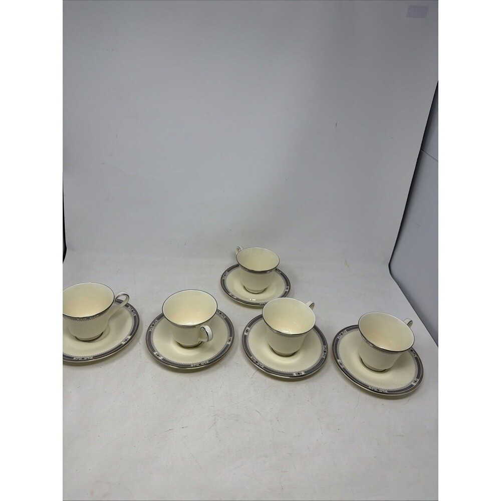 Set of 5 Royal Doulton MELISSA Cups & Saucers The Romance Collection - Mint Cond